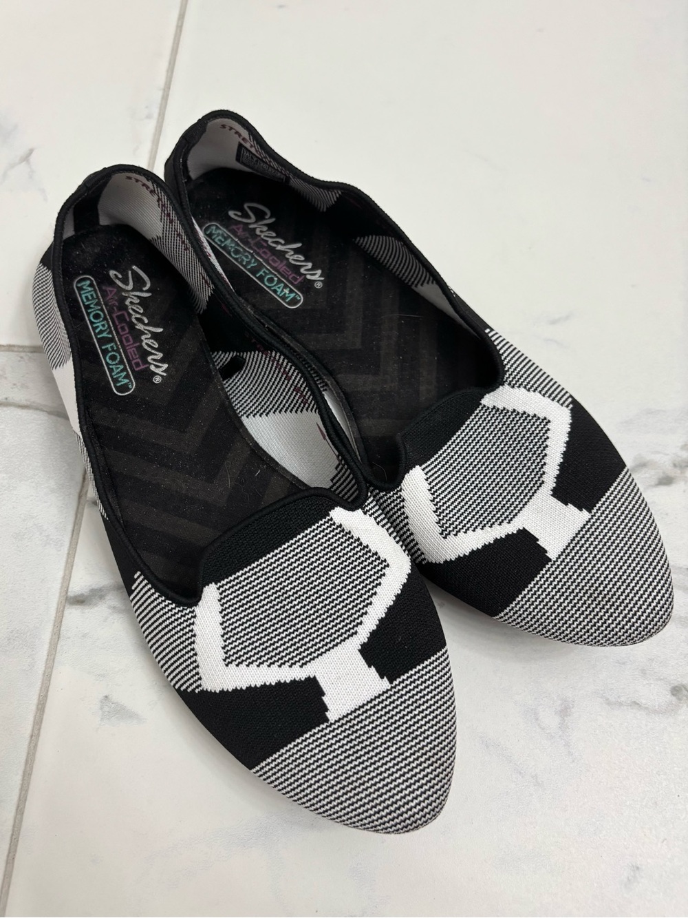 Skechers Cleo Sherlock Ballet Flats Stretch Knit Womens 10 Black White